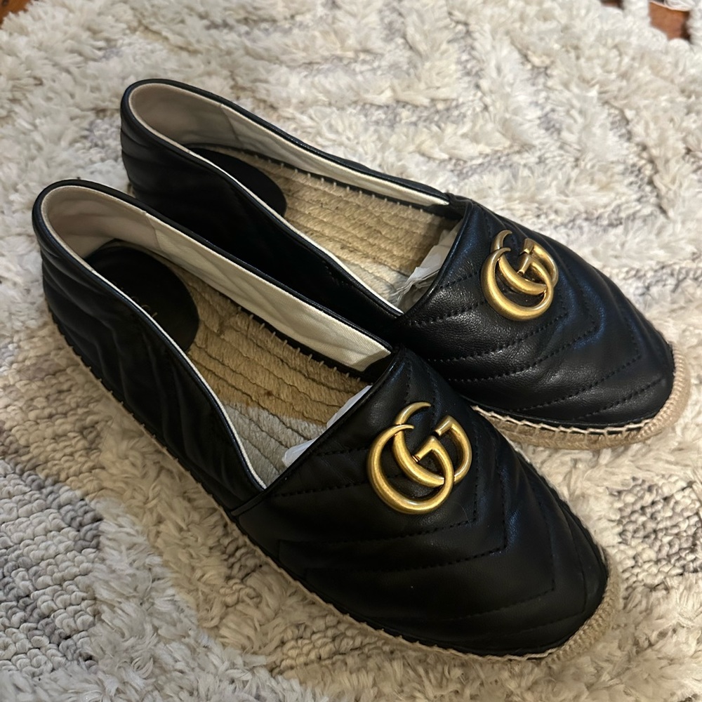 Gucci LEATHER ESPADRILLE WITH DOUBLE G